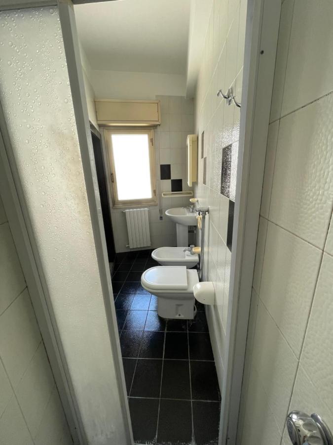 Vincenti'S House Comiso Apartment Bagian luar foto